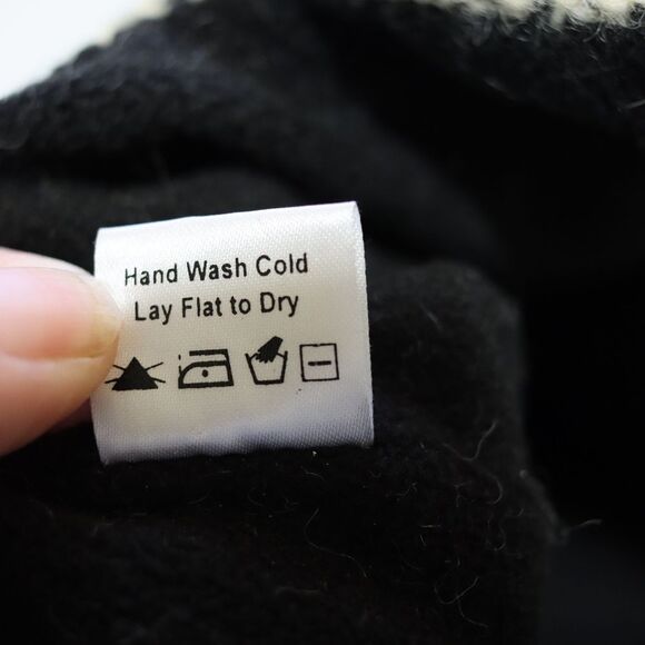 Vintage Wool Hat Nepal 100% Wool Bauble Hat - Picture 9 of 9